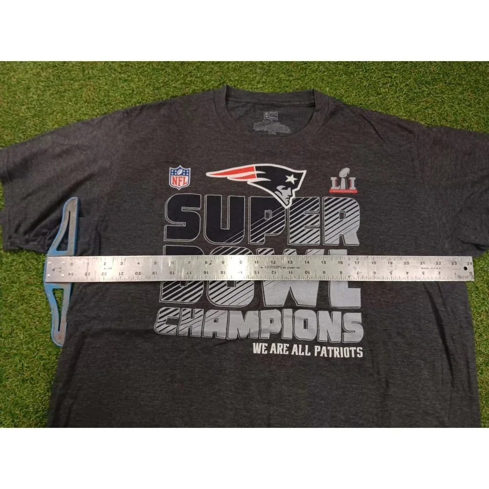 NFL Fanatics New England Patriots T Shirt Mens 2XL Gray Super‎ Bowl Champion